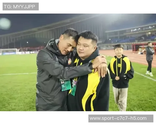 西海岸团队揭秘邵佳一的时间管理秘诀与低调生活方式