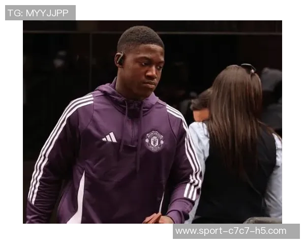 那不勒斯与梅努经纪人洽谈租借事宜梅努尚未做出最终决定