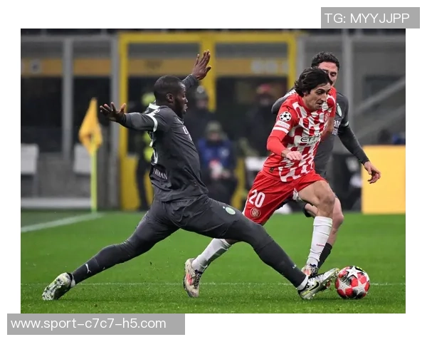 费耶诺德欧联杯比赛因恶劣天气推迟至明晨三点开球 费耶诺德欧联杯比赛因恶劣天气推迟至明晨三点开球